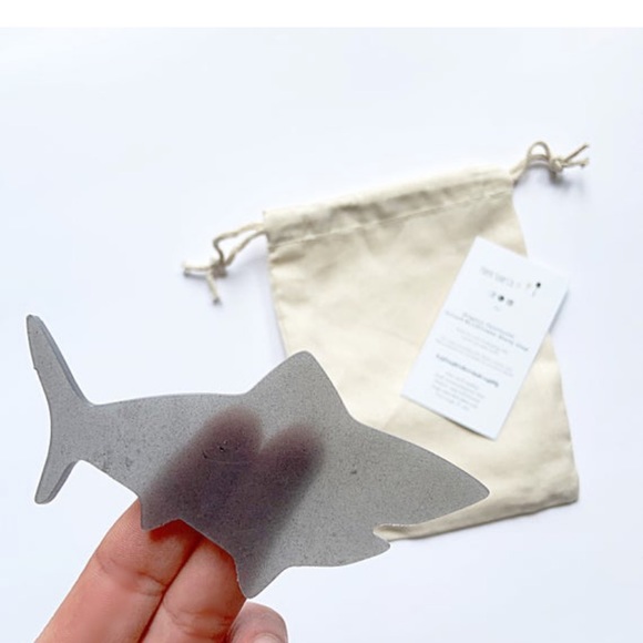 Shark paper soap set - Picture 3 of 5